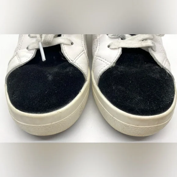 Steve Madden Womens 7M Starling Star White Black Gold Sneakers Sporty Activewear - Picture 3 of 16